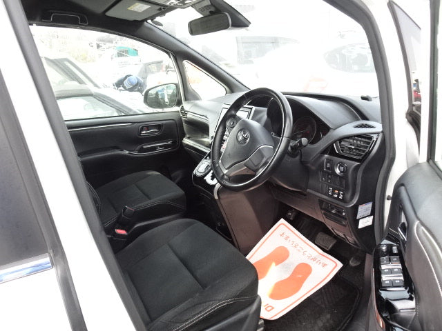 TOYOTA ESQUIRE 2019 GI