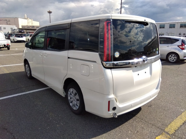 TOYOTA NOAH-X-2019