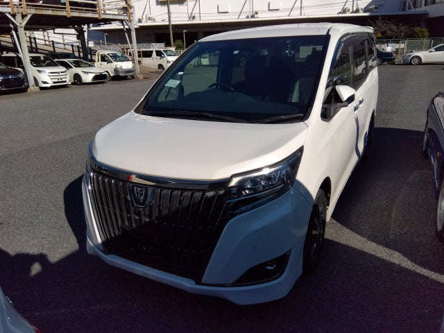 TOYOTA ESQUIRE HV-GI PREMIUM-2019 WHITE