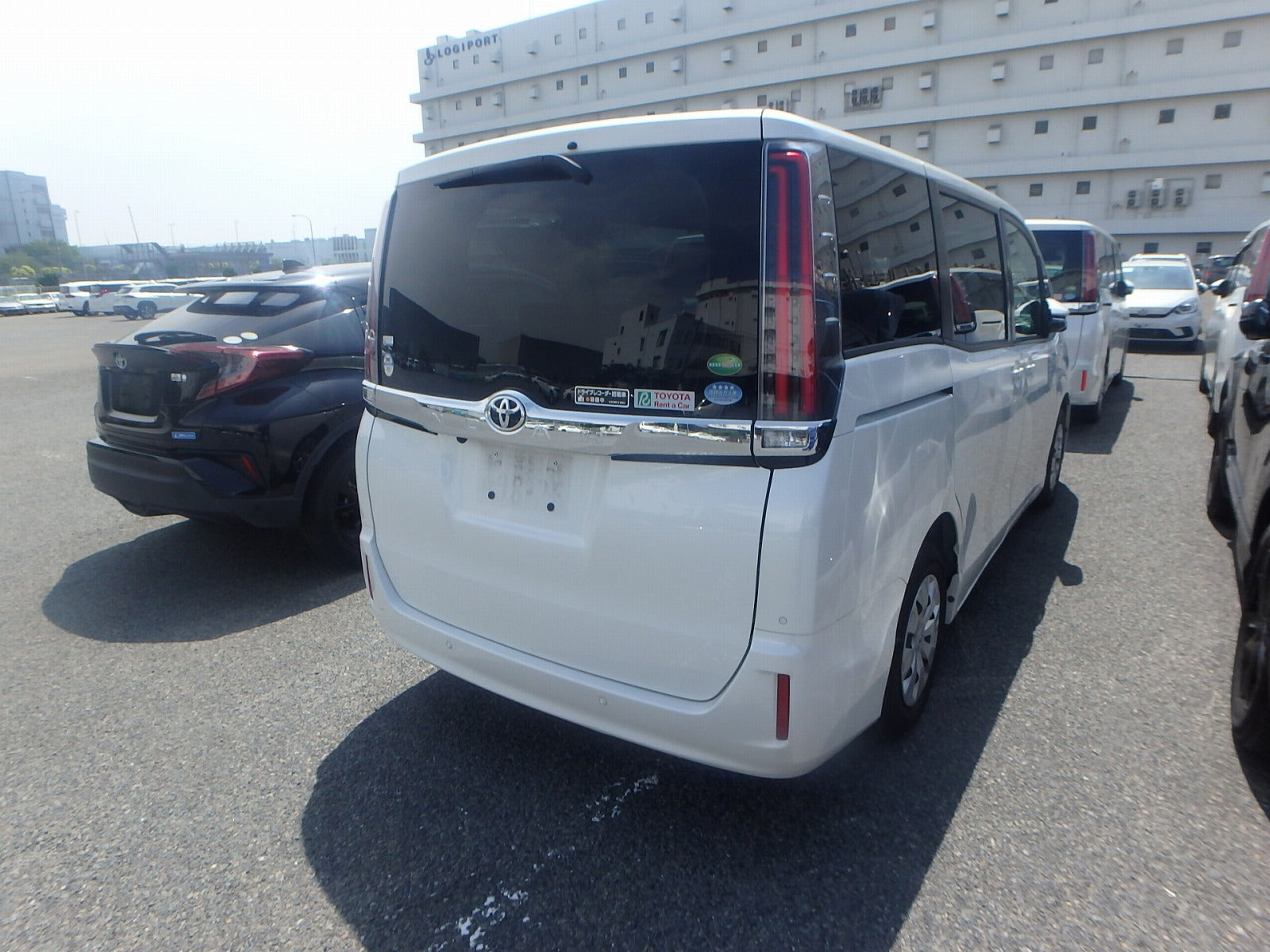 TOYOTA NOAH 2020  X