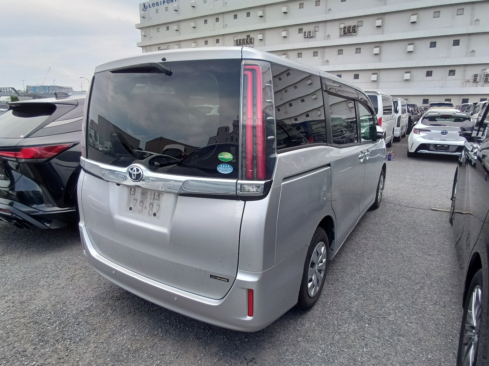TOYOTA NOAH-X-2020