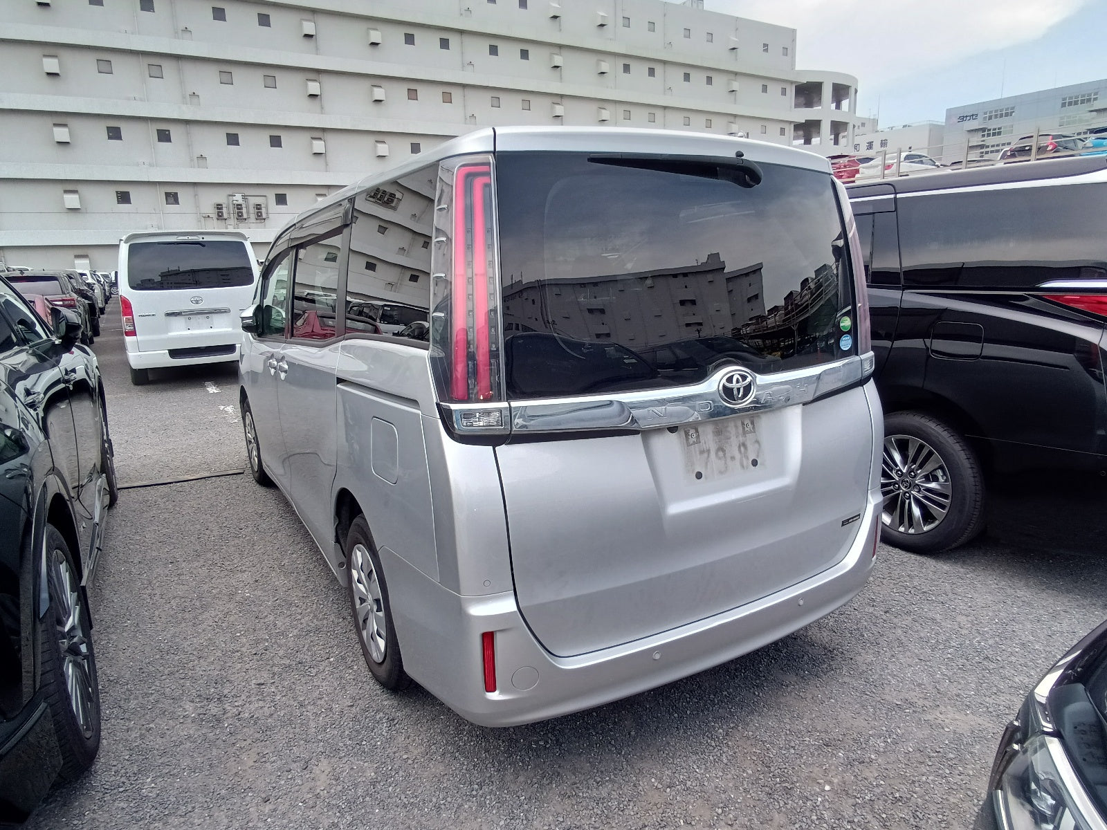 TOYOTA NOAH-X-2020