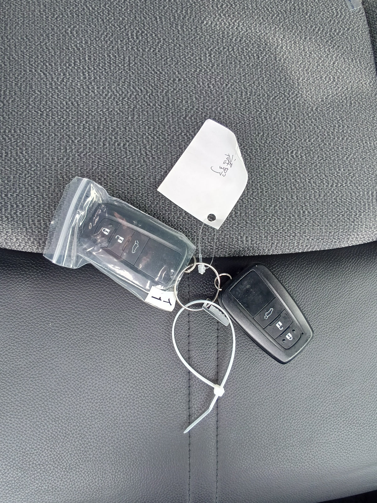 TOYOTA COROLLA CROSS-HYBRID Z-2021