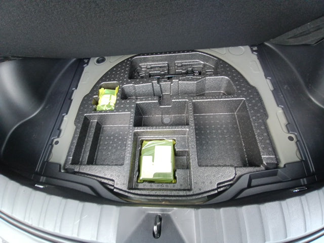 TOYOTA COROLLA CROSS- HYBRID Z-2021-BLACK