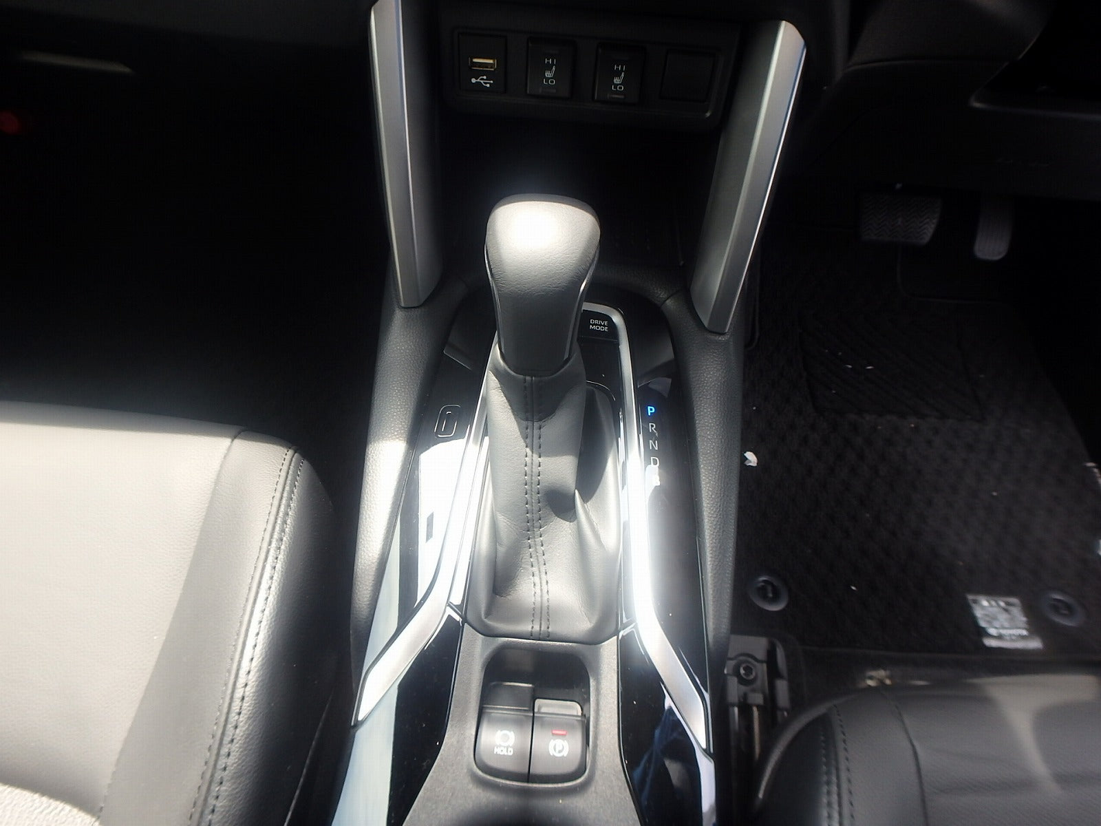 TOYOTA COROLLA CROSS-HYBRID Z-2021