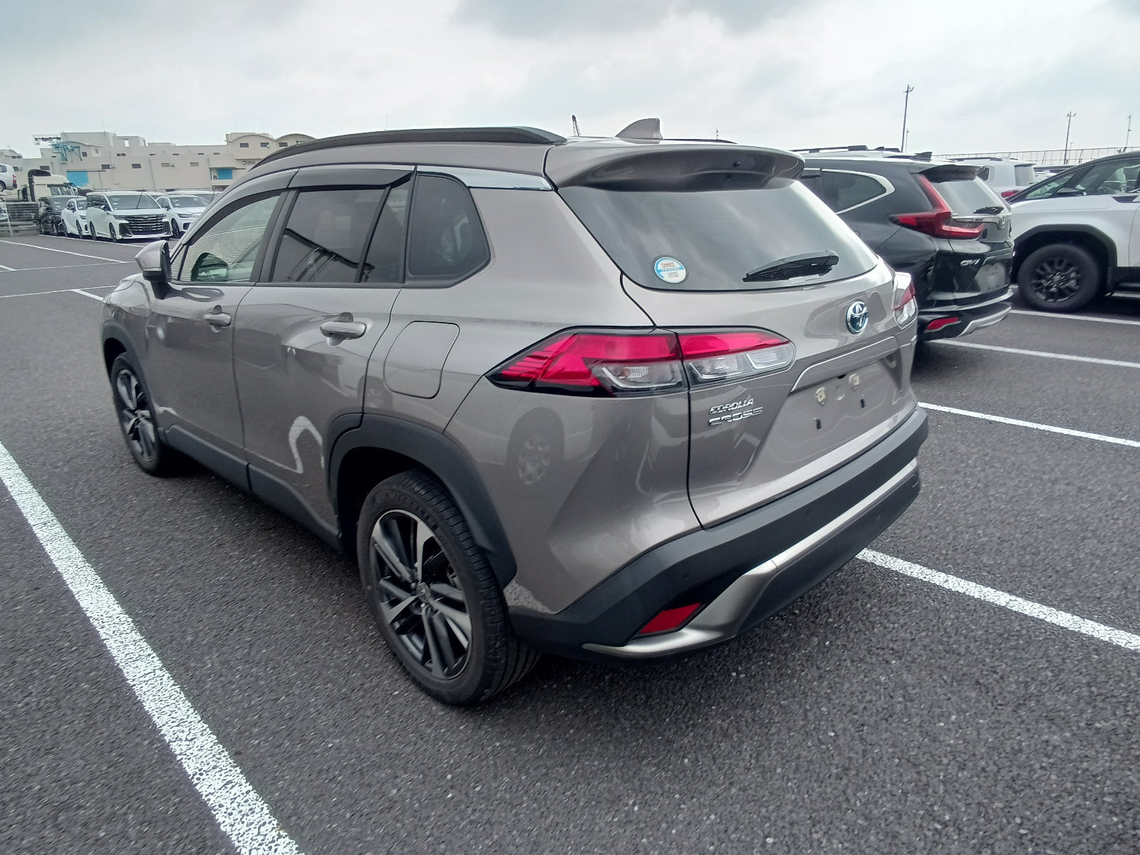 TOYOTA COROLLA CROSS-HYBRID Z-2022 BROWN