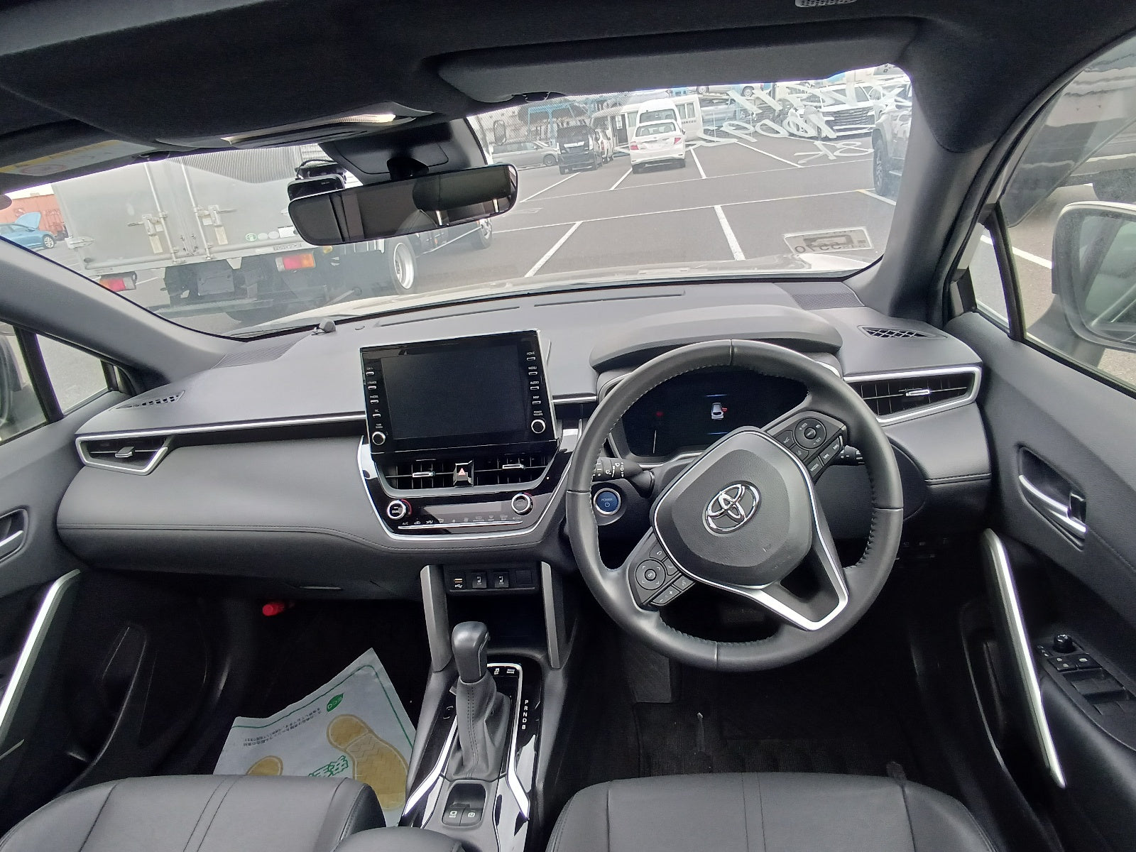 TOYOTA COROLLA CROSS-HYBRID Z-2022 BROWN