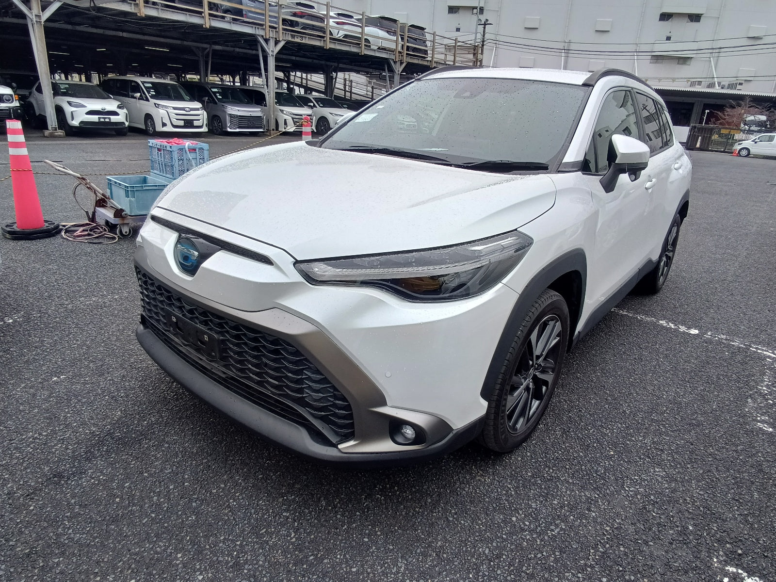 TOYOTA COROLLA CROSS-HYBRID Z-2022 WHITE