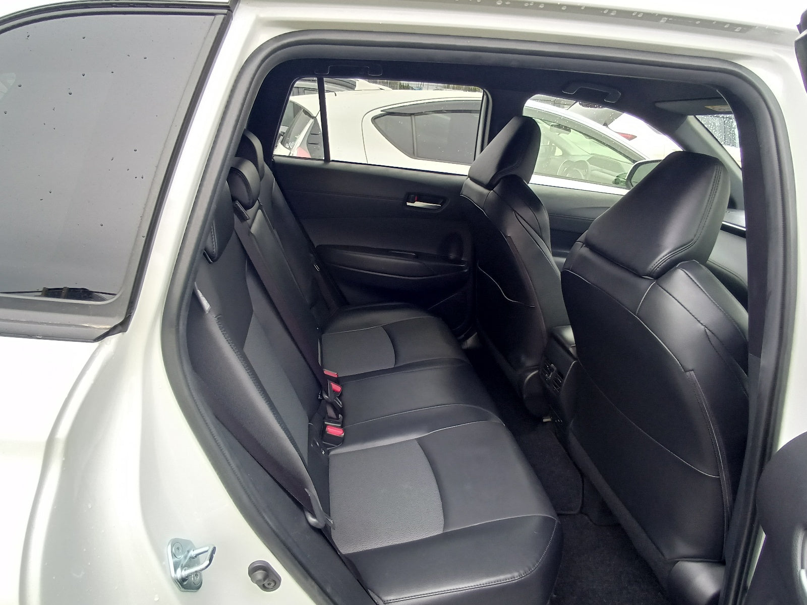 TOYOTA COROLLA CROSS-HYBRID Z-2022 WHITE