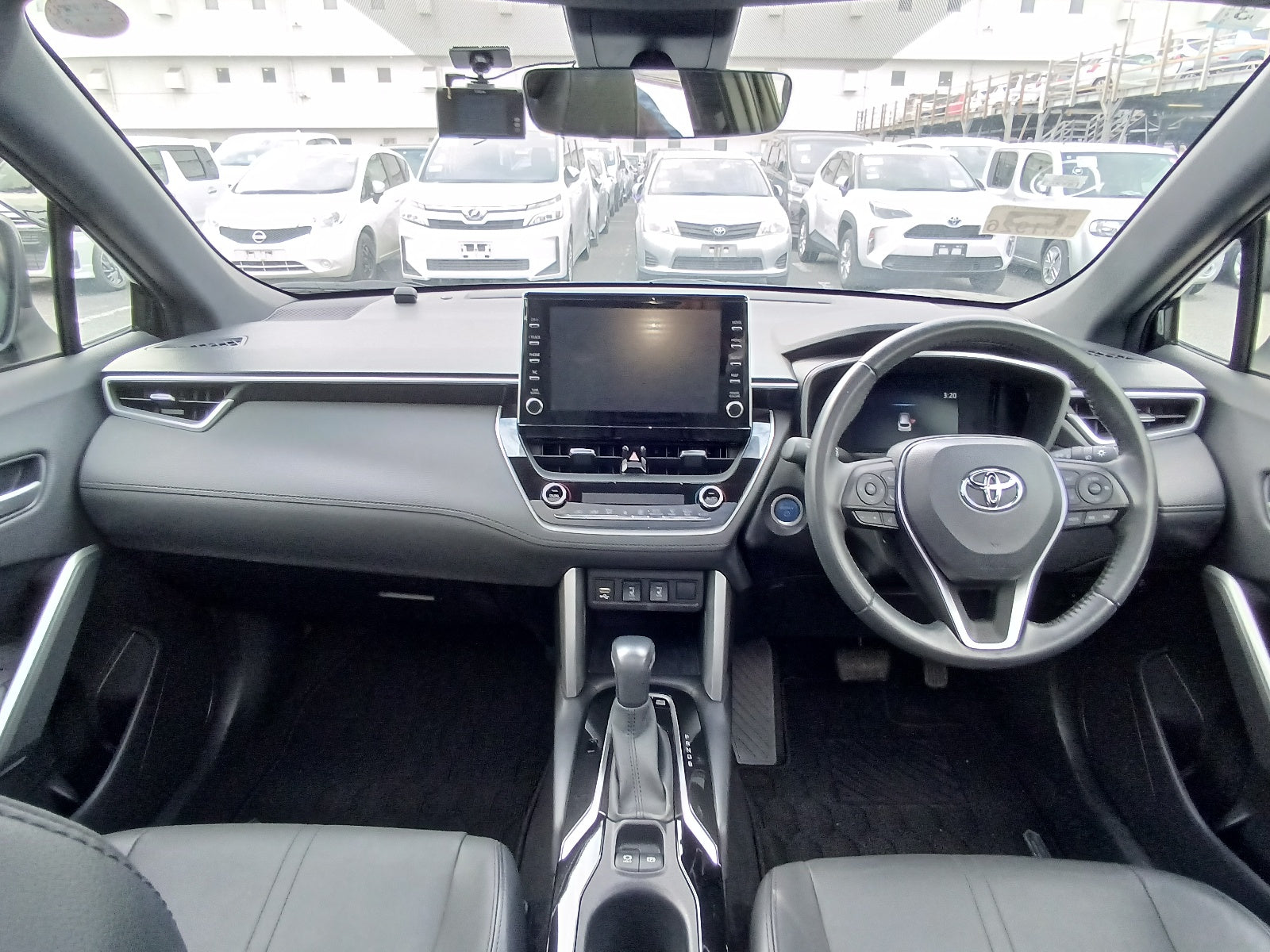 TOYOTA COROLLA CROSS-HYBRID Z-2022 BLACK