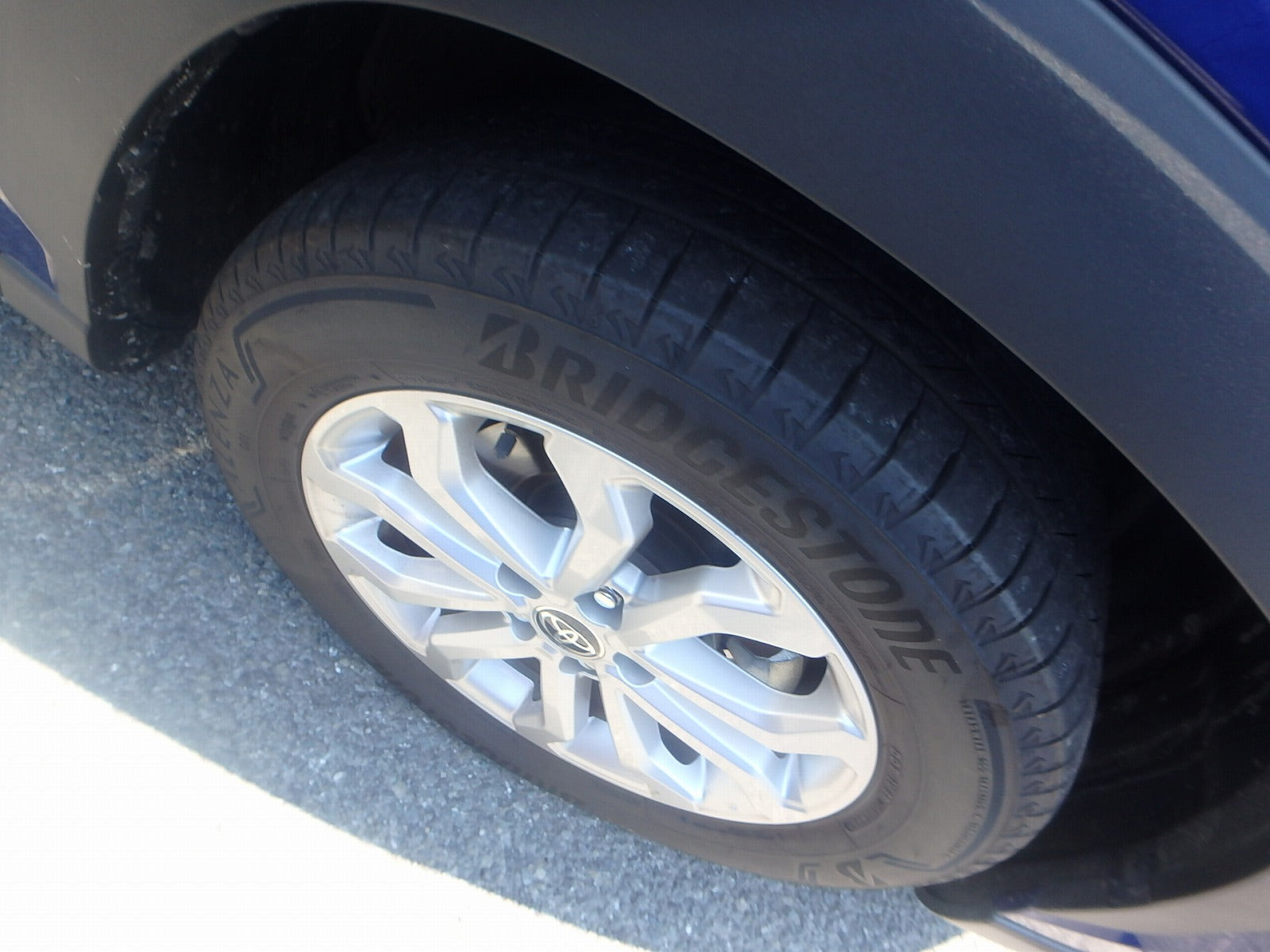 TOYOTA COROLLA CROSS-HYBRID S-2022