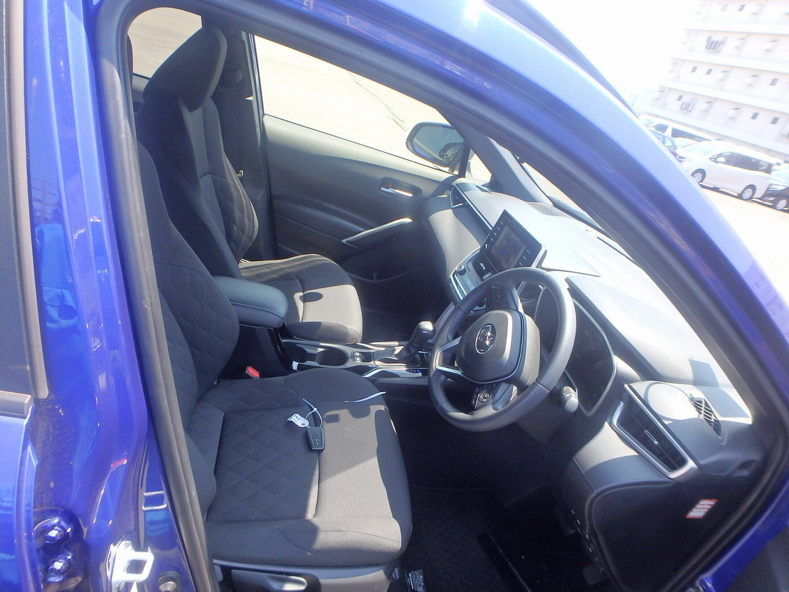 TOYOTA COROLLA CROSS-HYBRID S-2022