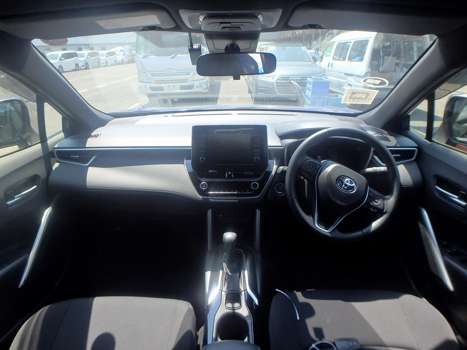 TOYOTA COROLLA CROSS-HYBRID S-2022