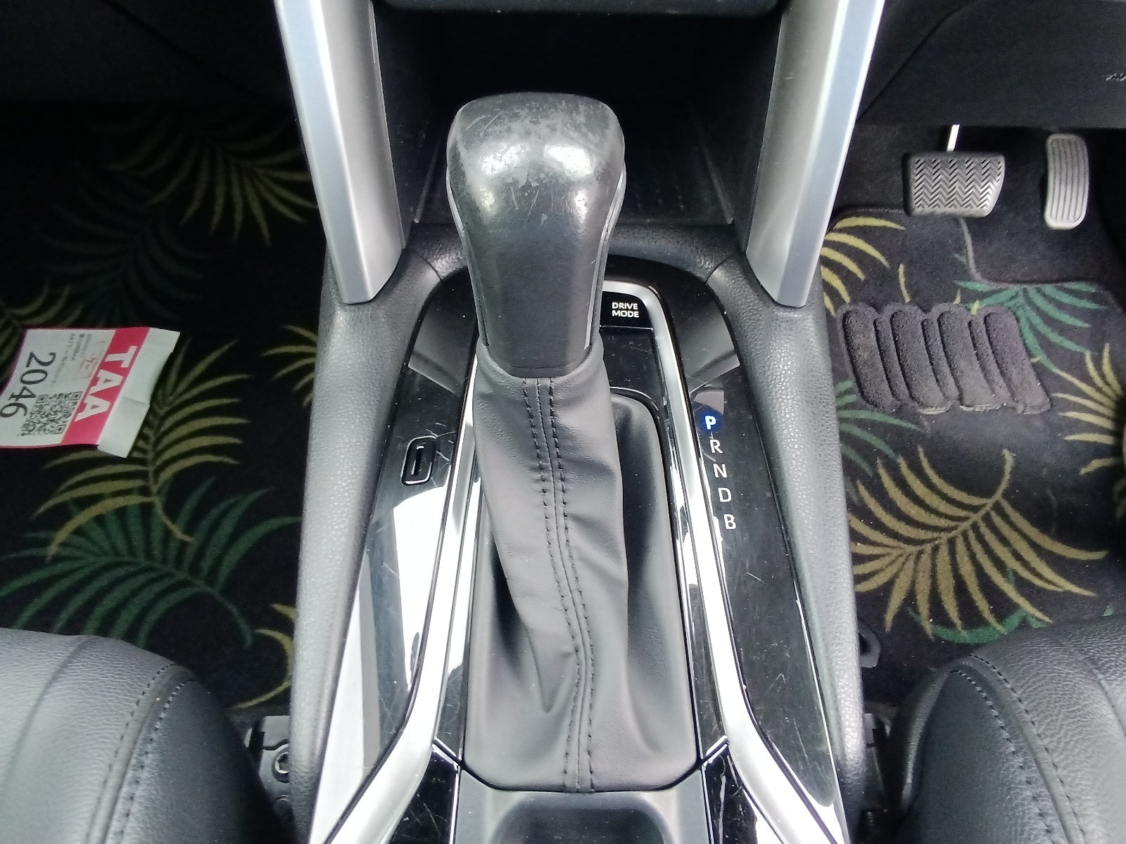 TOYOTA COROLLA CROSS-HYBRID Z-2022 BLACK