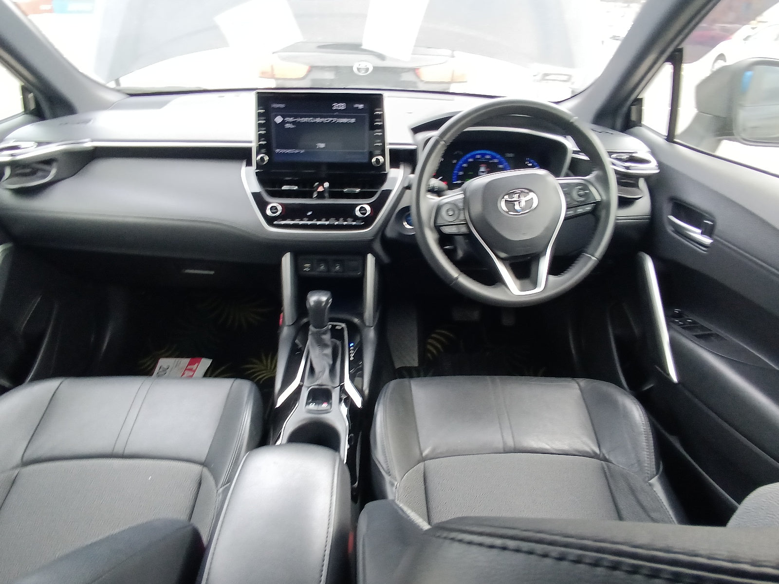 TOYOTA COROLLA CROSS-HYBRID Z-2022 BLACK