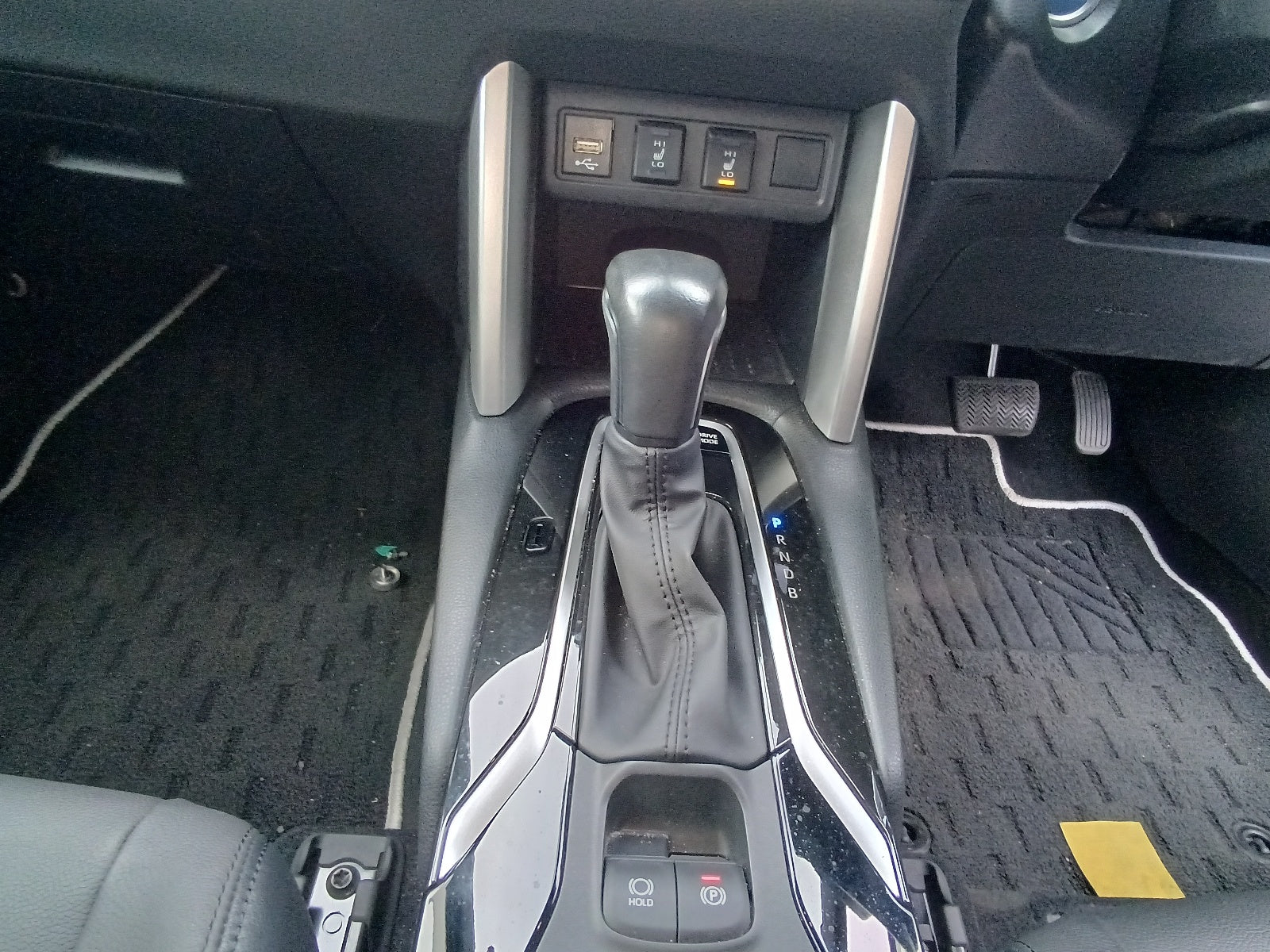TOYOTA COROLLA CROSS-HYBRID Z-2022 BLACK