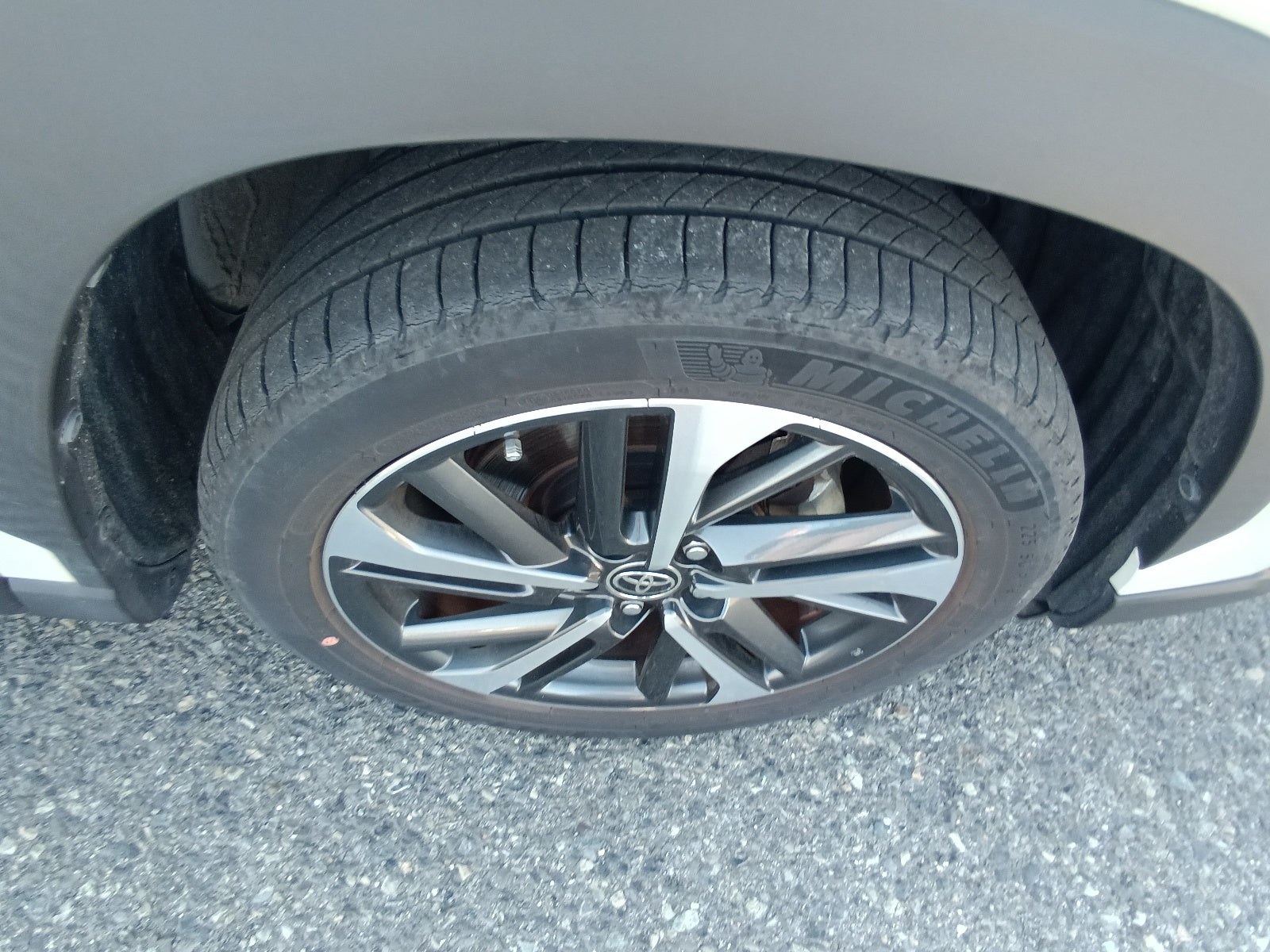 TOYOTA COROLLA CROSS-HYBRID Z-2022 WHITE