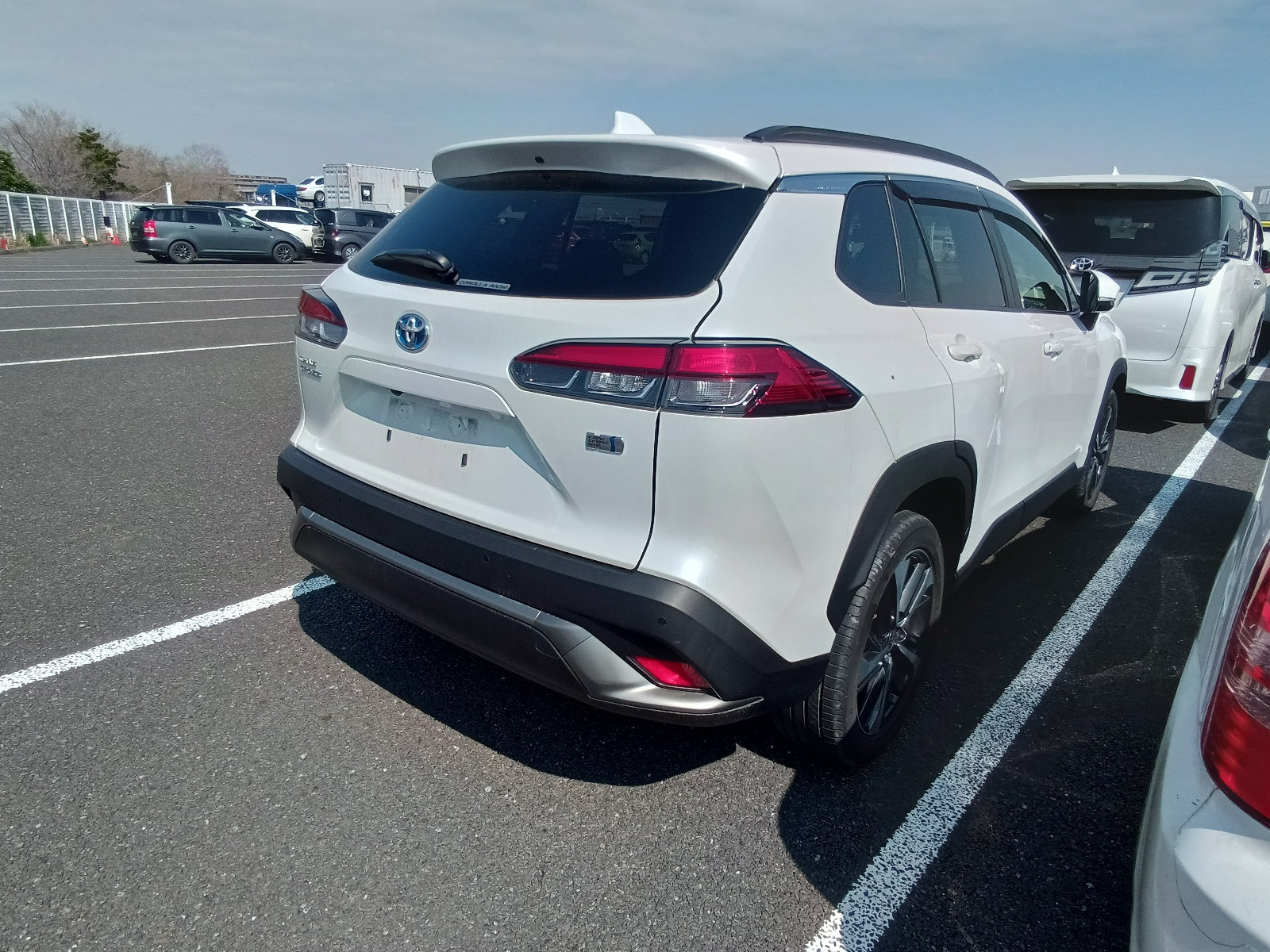 TOYOTA COROLLA CROSS-HYBRID Z-2022 WHITE