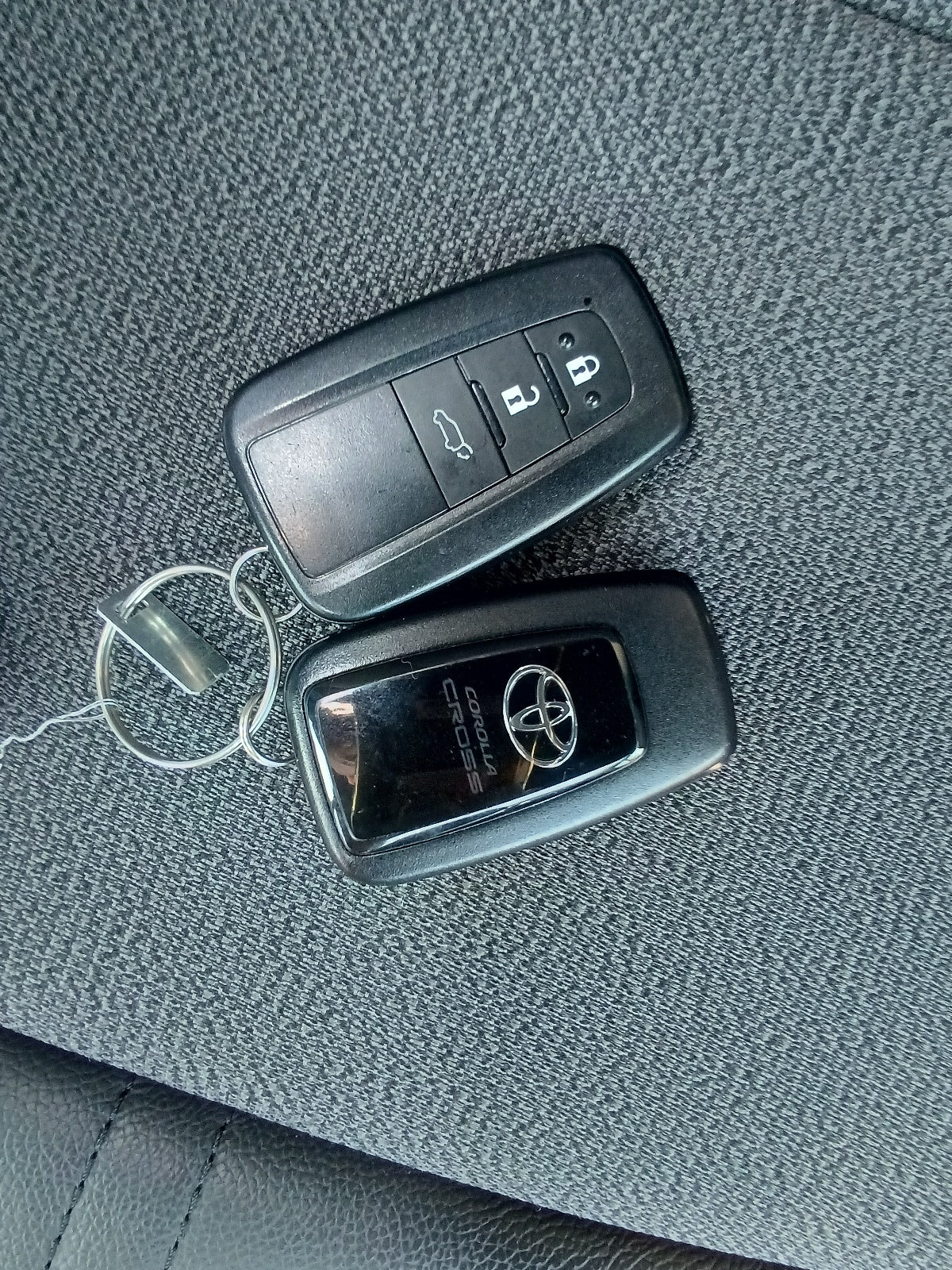 TOYOTA COROLLA CROSS-HYBRID Z-2022 WHITE