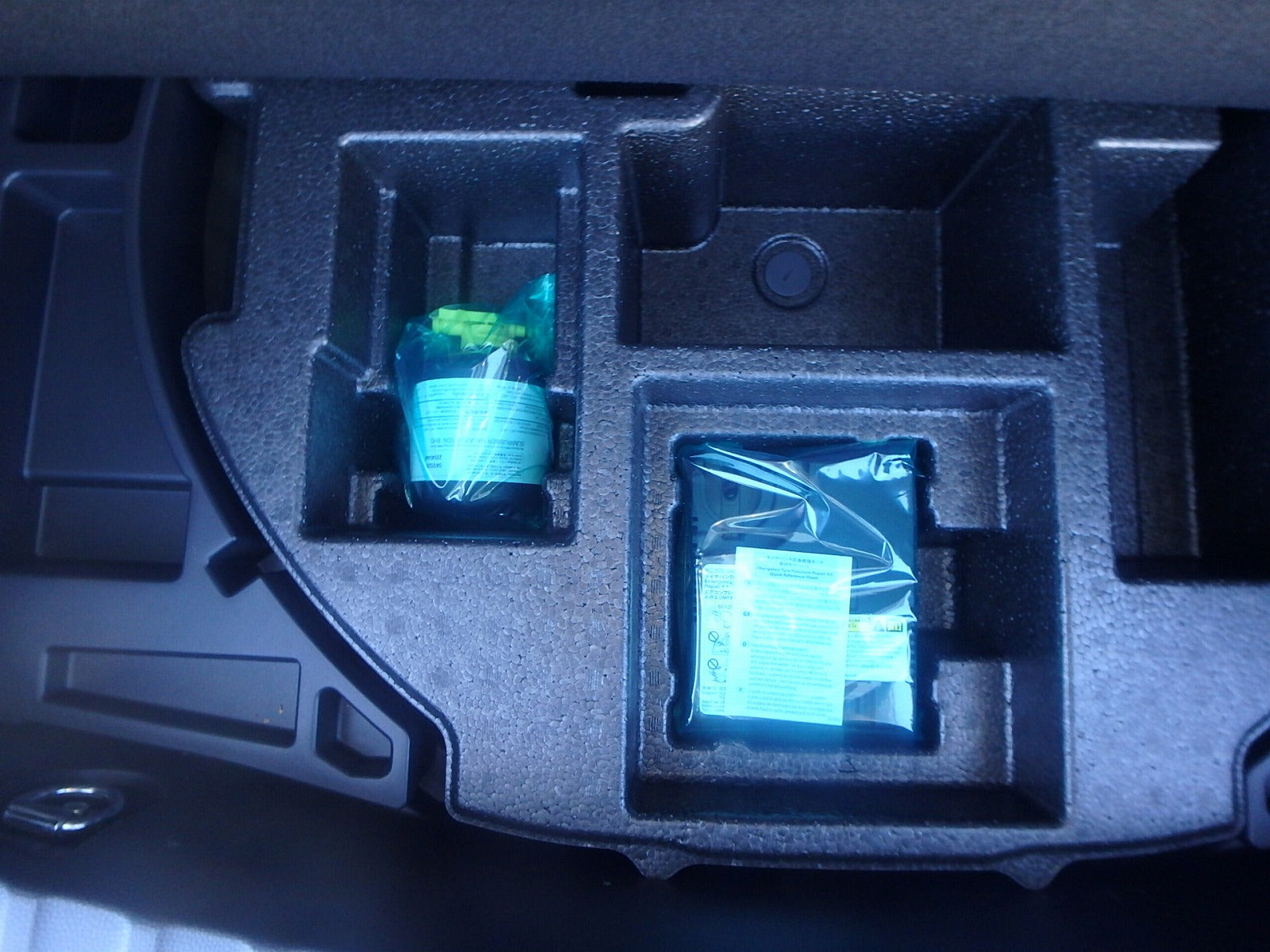 TOYOTA COROLLA CROSS-HYBRID Z-2022