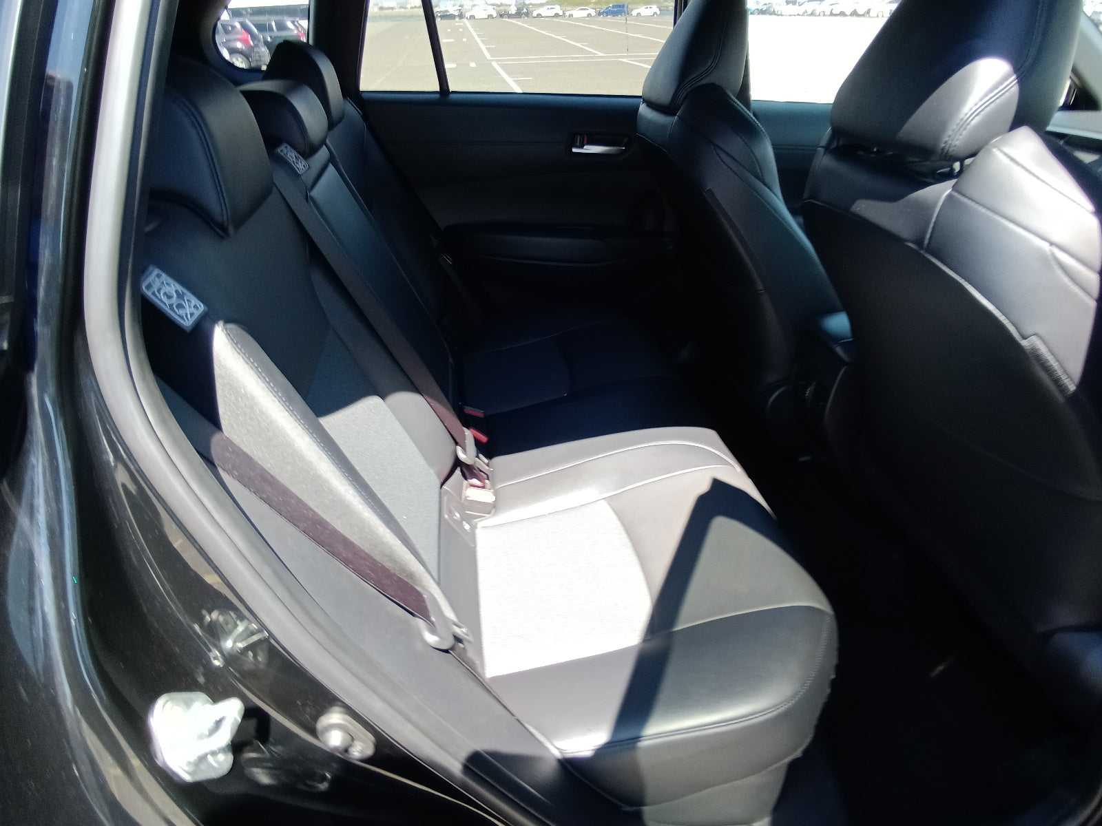 TOYOTA COROLLA CROSS-HYBRID Z-2022 BLACK