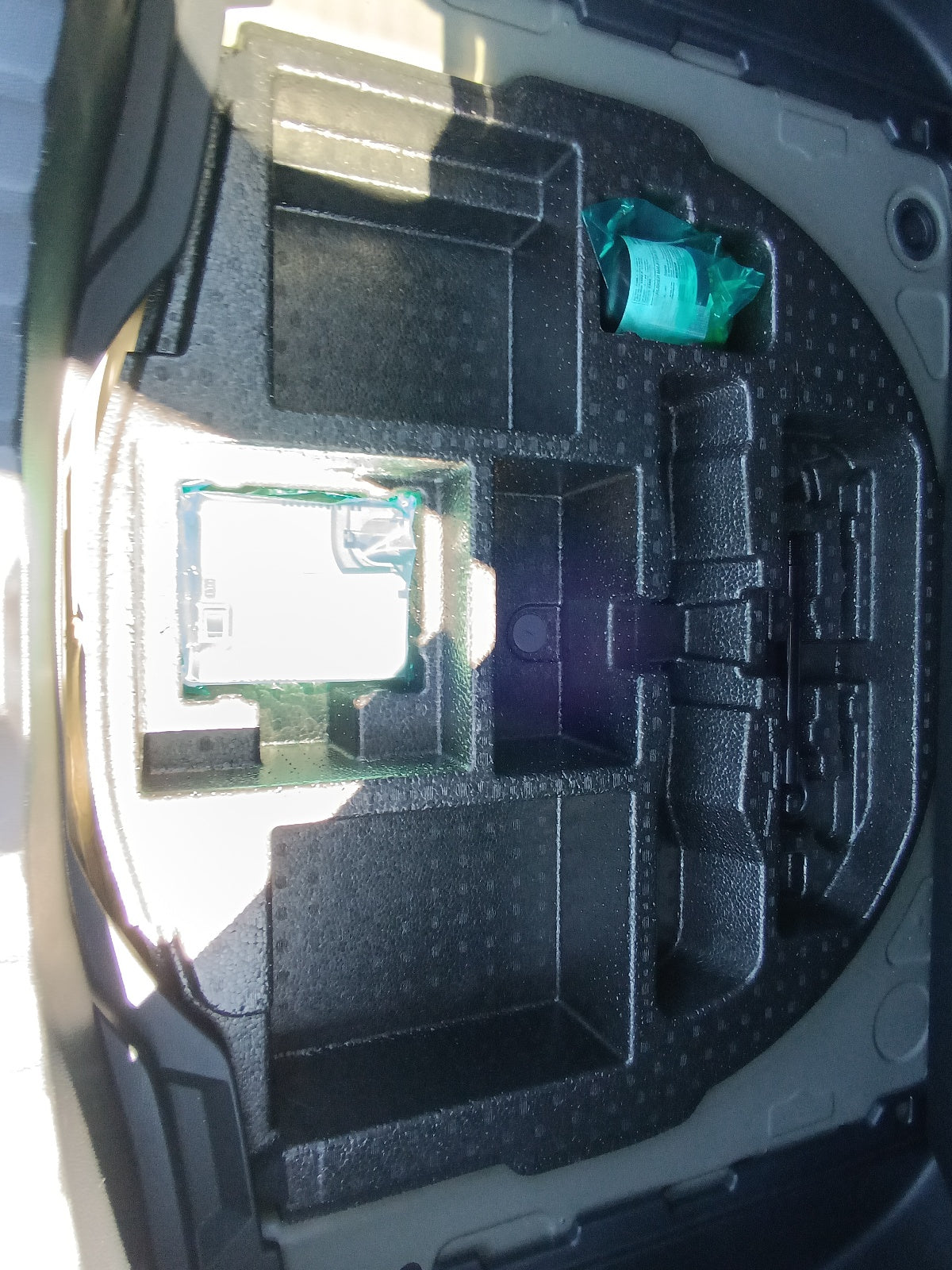 TOYOTA COROLLA CROSS-HYBRID Z-2022 BLACK