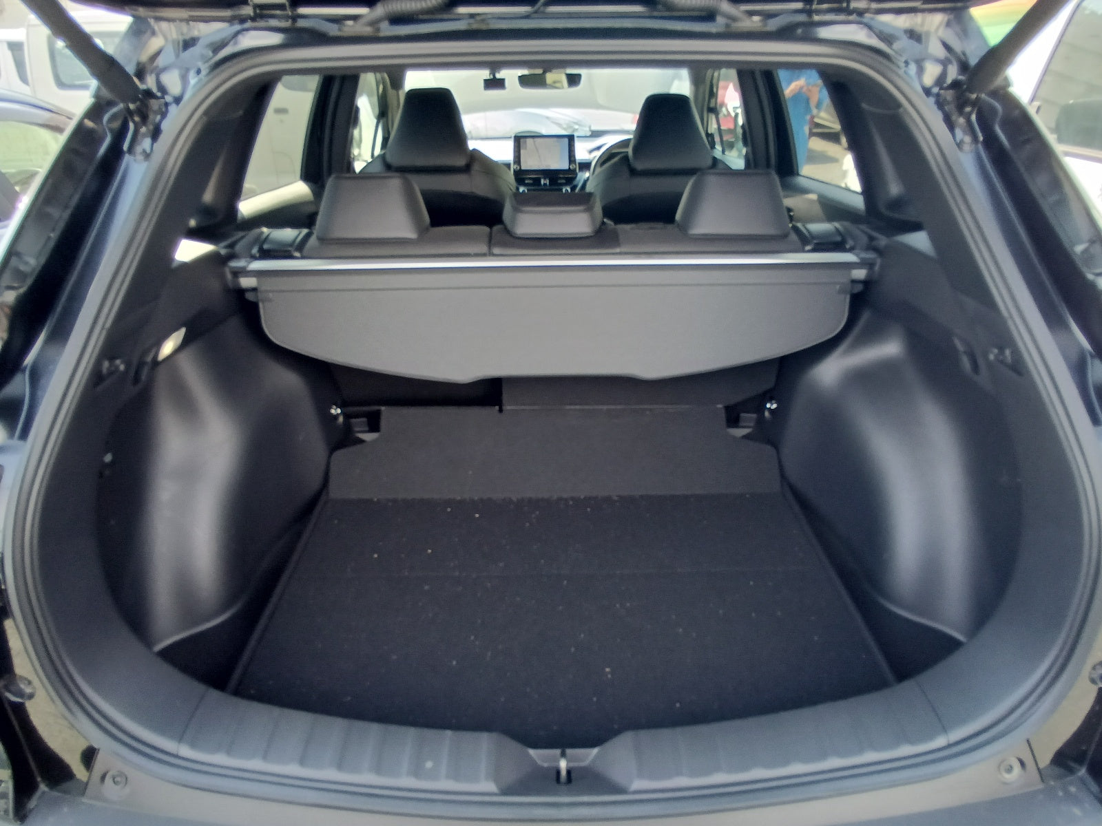 TOYOTA COROLLA CROSS-HYBRID Z-2022 BLACK