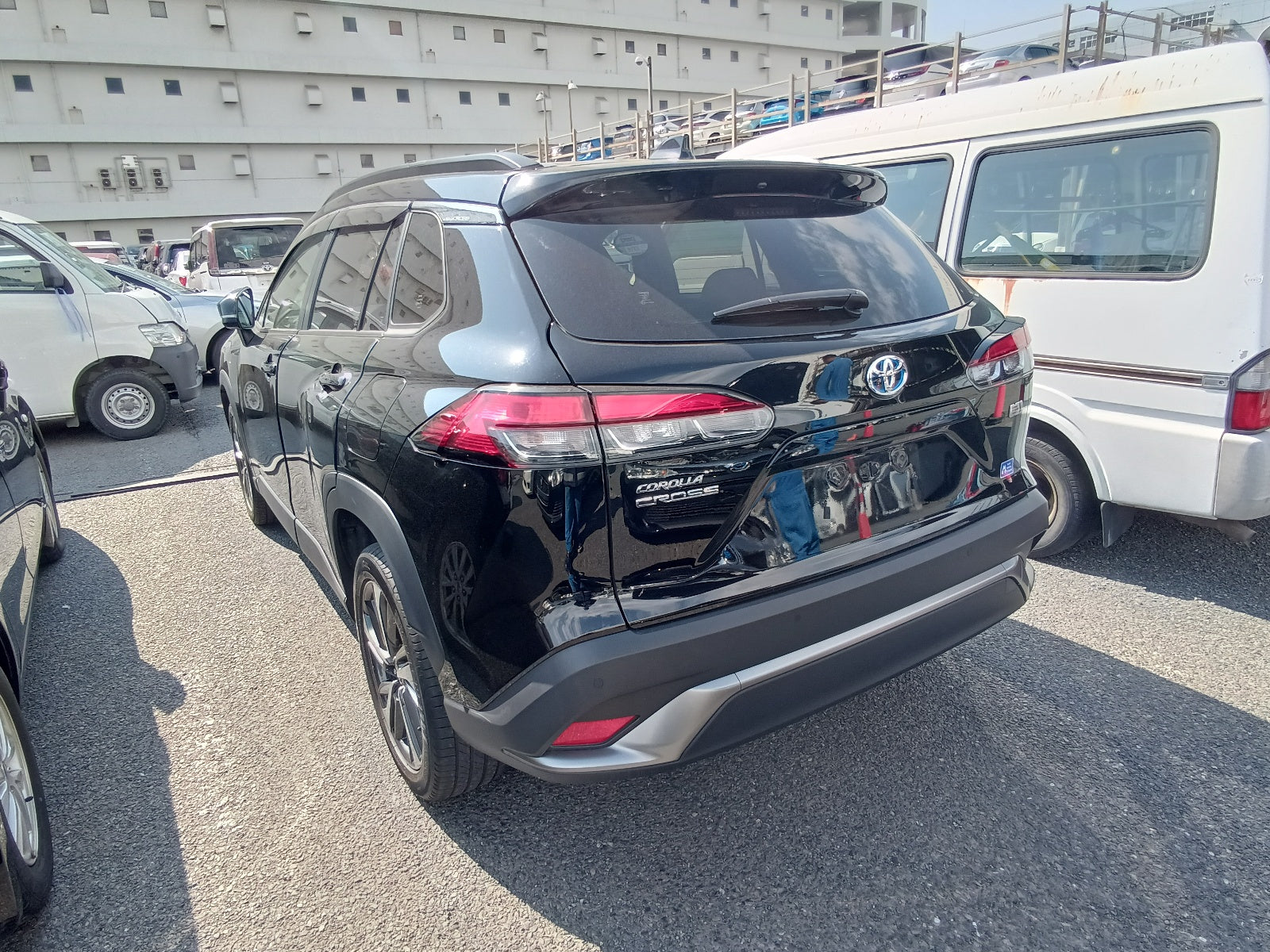 TOYOTA COROLLA CROSS-HYBRID Z-2022 BLACK