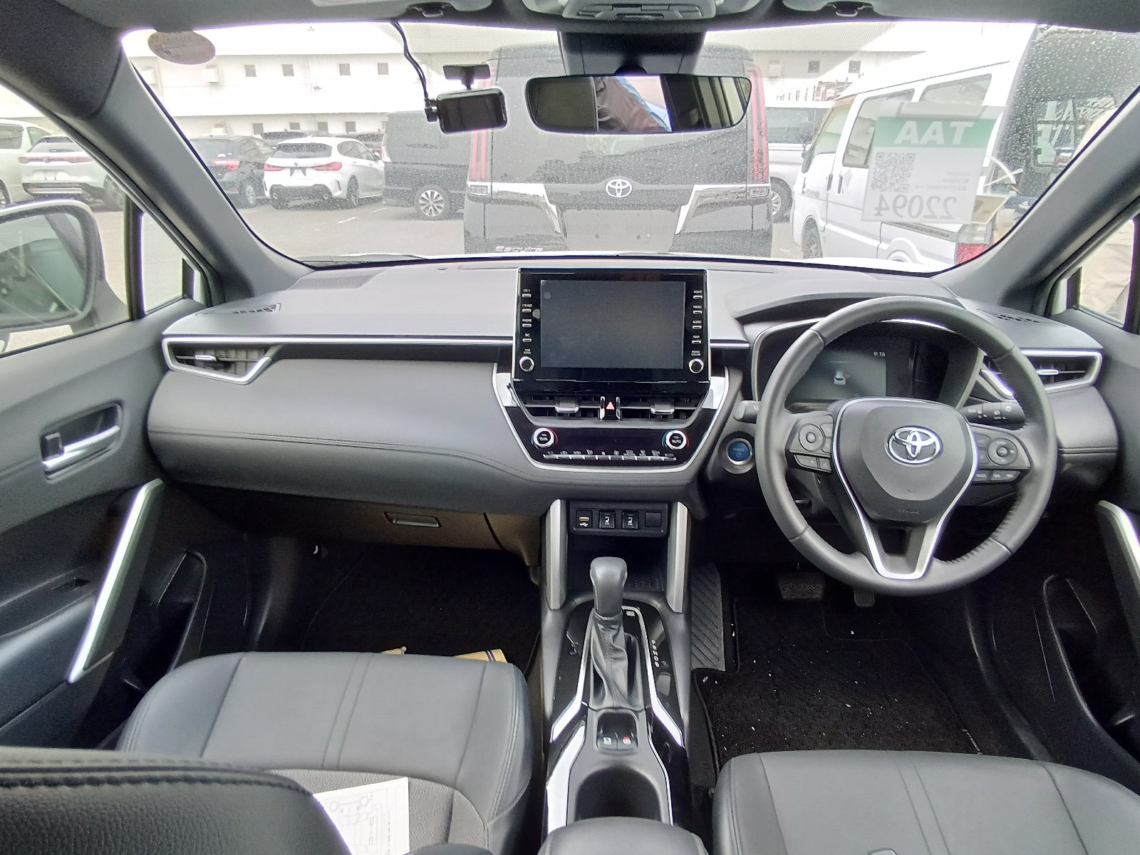 TOYOTA COROLLA CROSS-HYBRID Z PACKAGE-2023 WHITE
