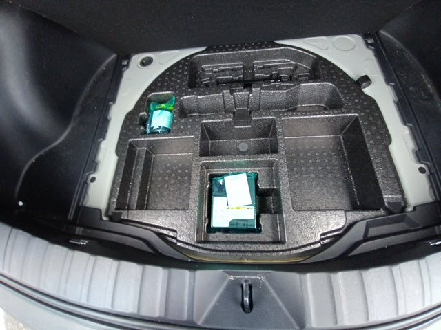 TOYOTA COROLLA CROSS-HYBRID Z PACKAGE-2023 WHITE