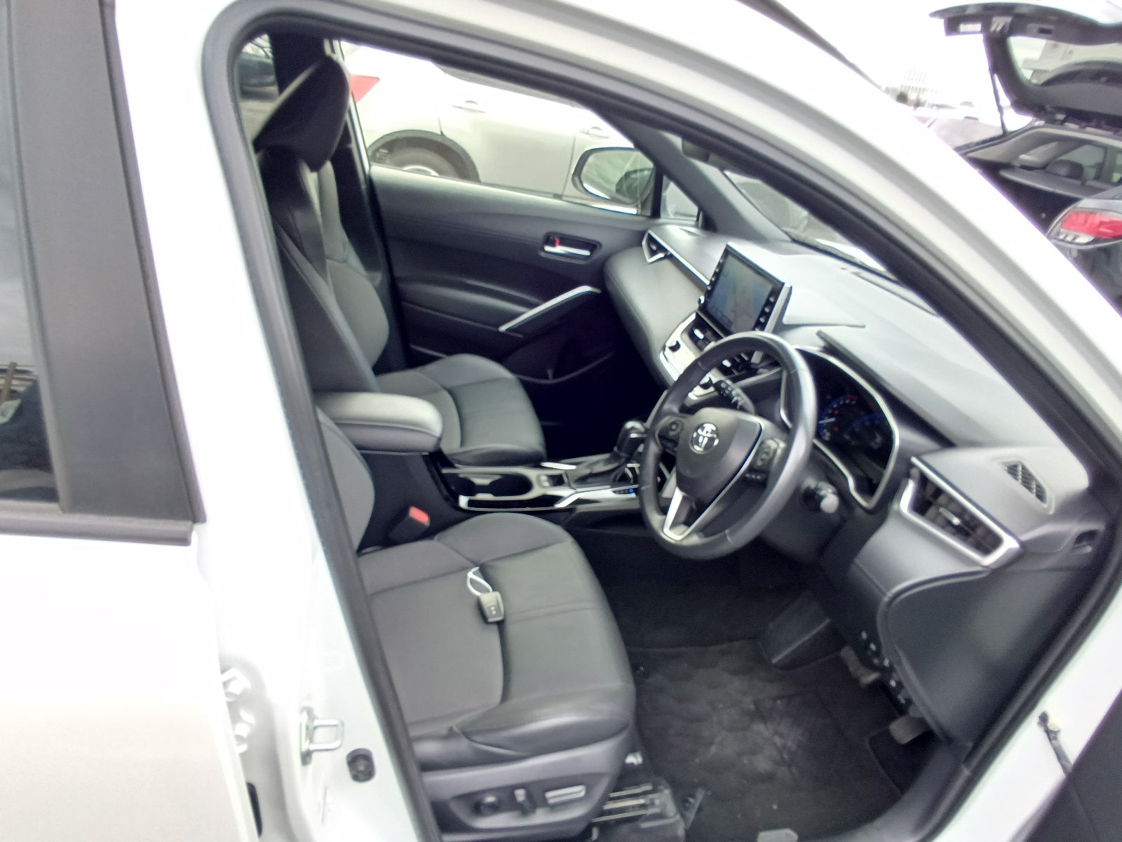 TOYOTA COROLLA CROSS-HYBRID Z PACKAGE-2023 PEARL