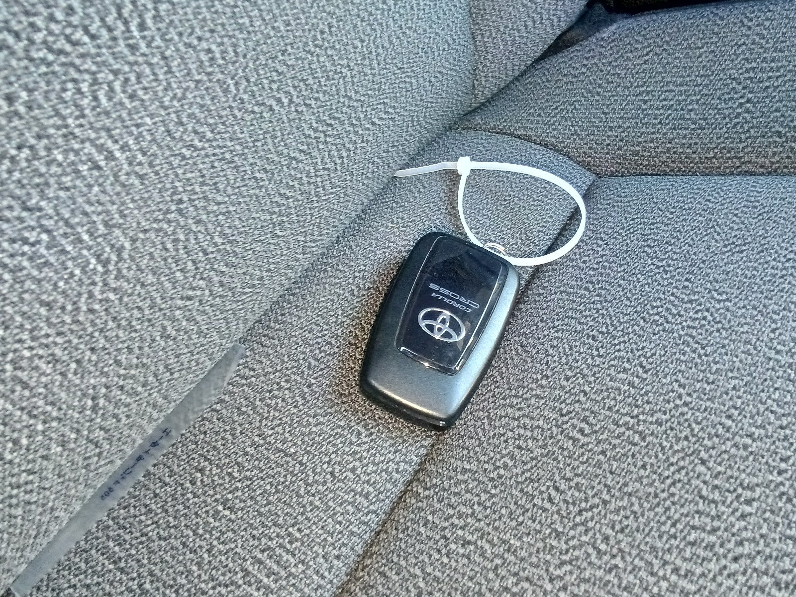 TOYOTA COROLLA CROSS-HYBRID Z PACKAGE-2023 PEARL