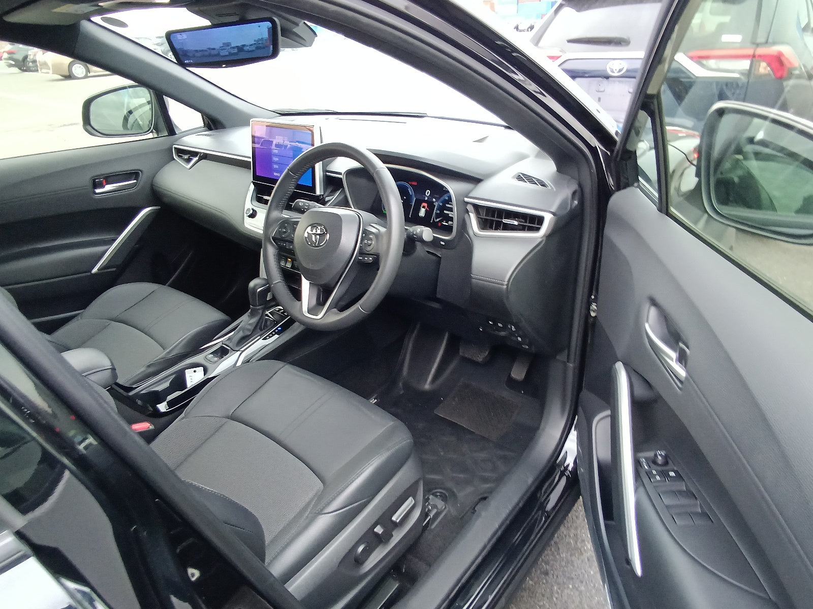 TOYOTA COROLLA CROSS-HYBRID Z PACKAGE-2023 BLACK