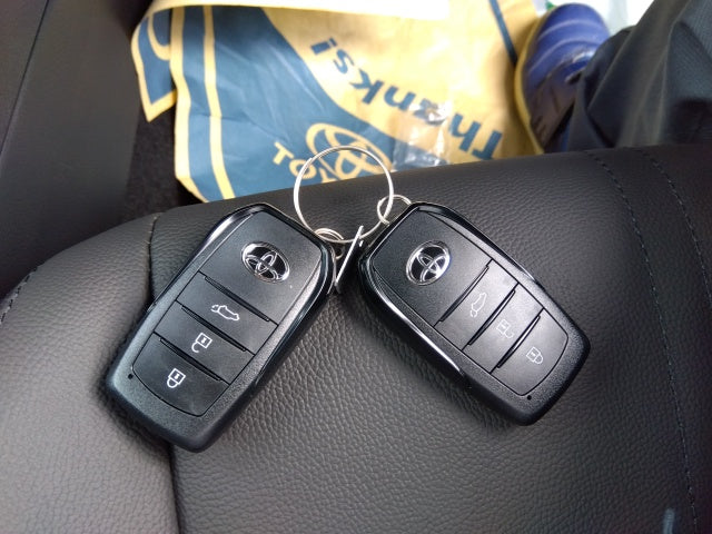 TOYOTA COROLLA CROSS-HYBRID Z-2024