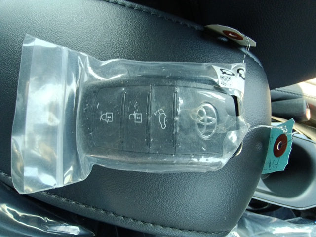 TOYOTA COROLLA CROSS-HYBRID Z-2025