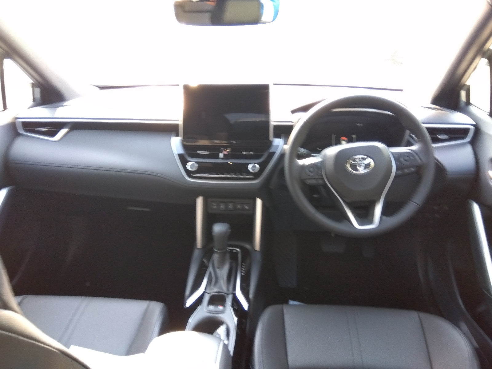 TOYOTA COROLLA CROSS-HYBRID Z PACKAGE-2025