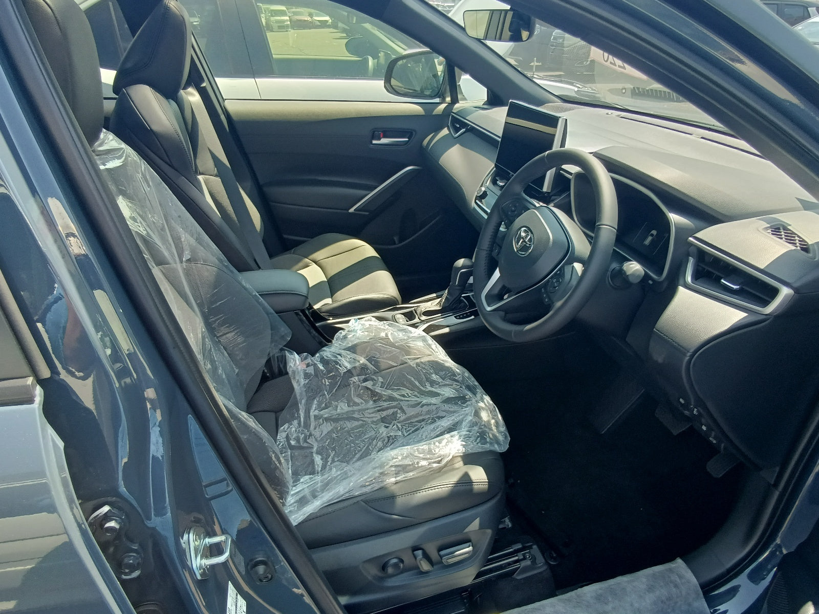 TOYOTA COROLLA CROSS-HYBRID Z-2025