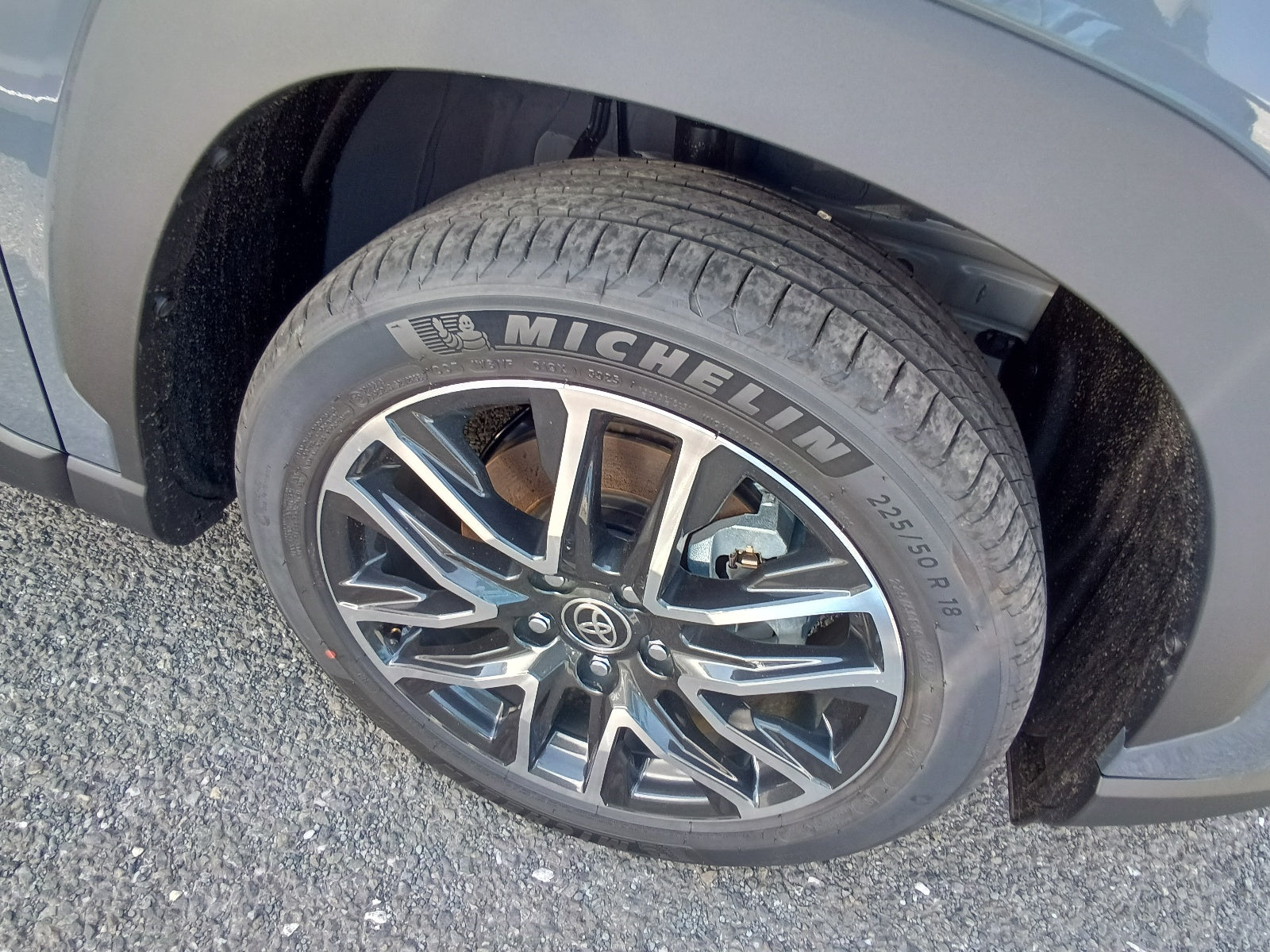 TOYOTA COROLLA CROSS-HYBRID Z PACKAGE-2026 GRAY