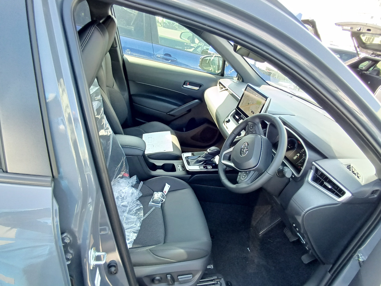 TOYOTA COROLLA CROSS-HYBRID Z PACKAGE-2026 GRAY