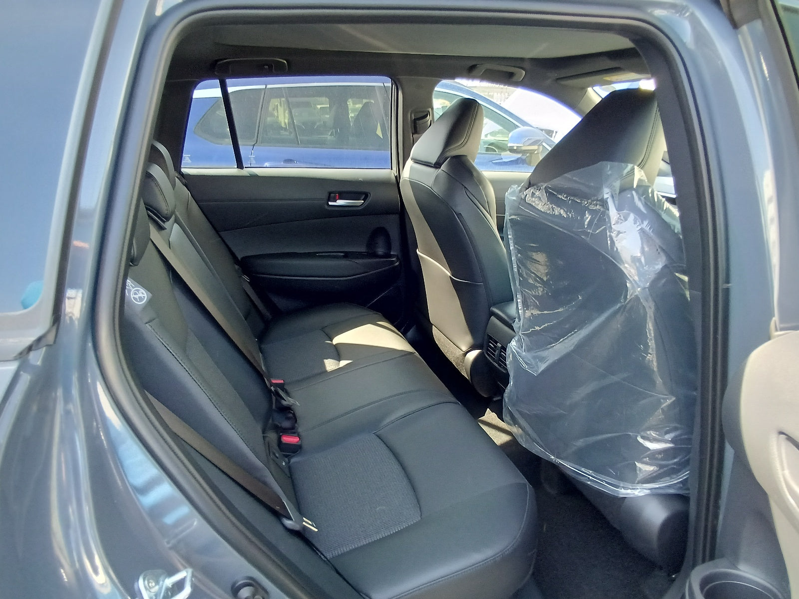 TOYOTA COROLLA CROSS-HYBRID Z PACKAGE-2026 GRAY