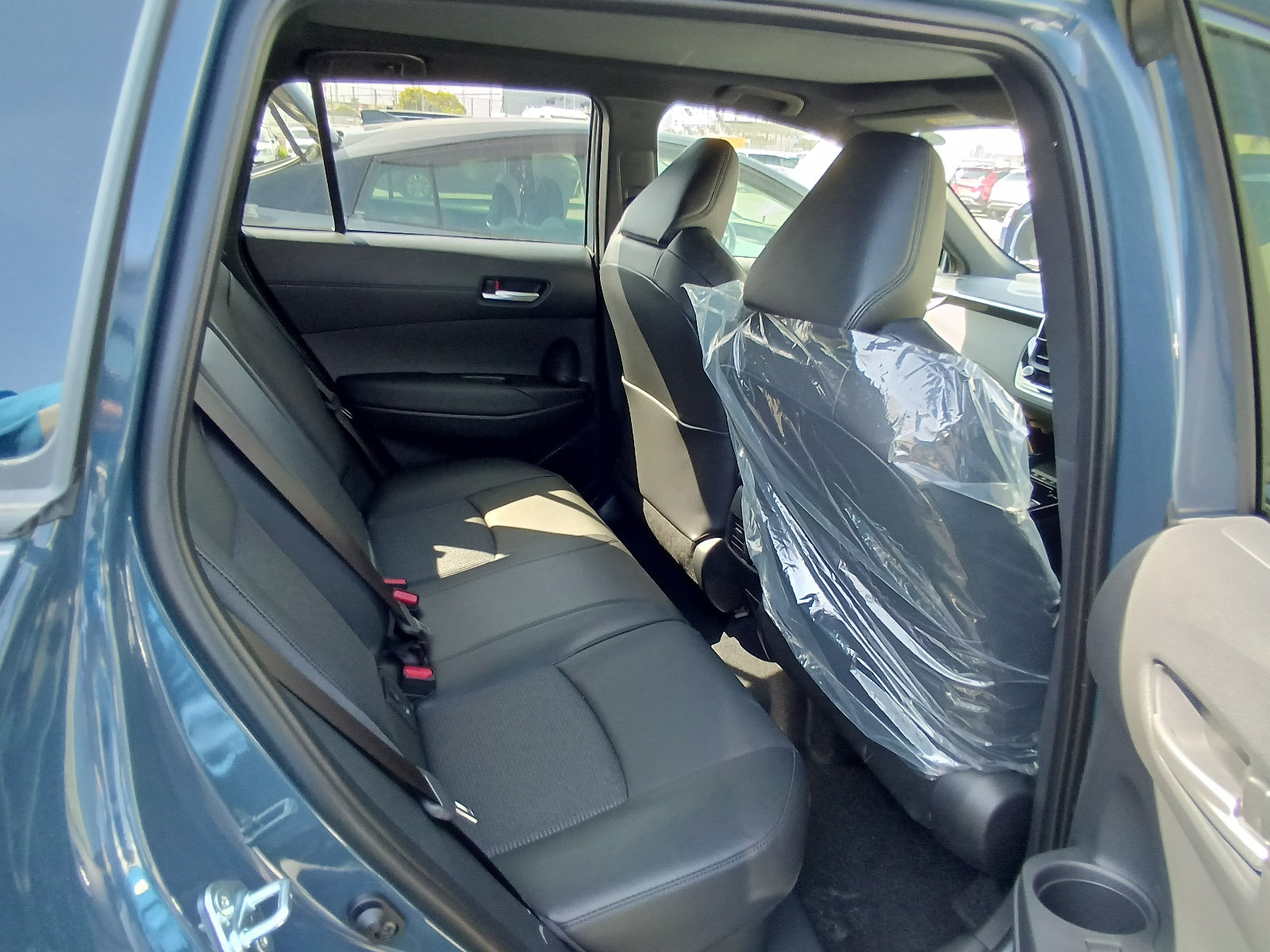 TOYOTA COROLLA CROSS-HYBRID Z PACKAGE-2026 GRAY