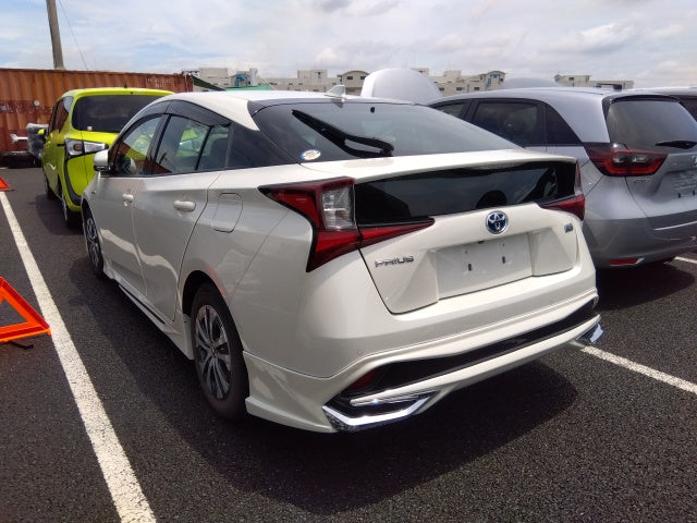 TOYOTA PRIUS-A 5D-2019