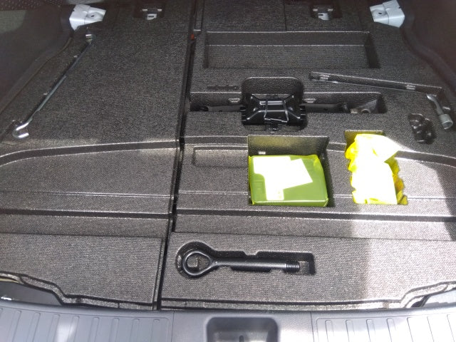 TOYOTA PRIUS-A 5D-2019