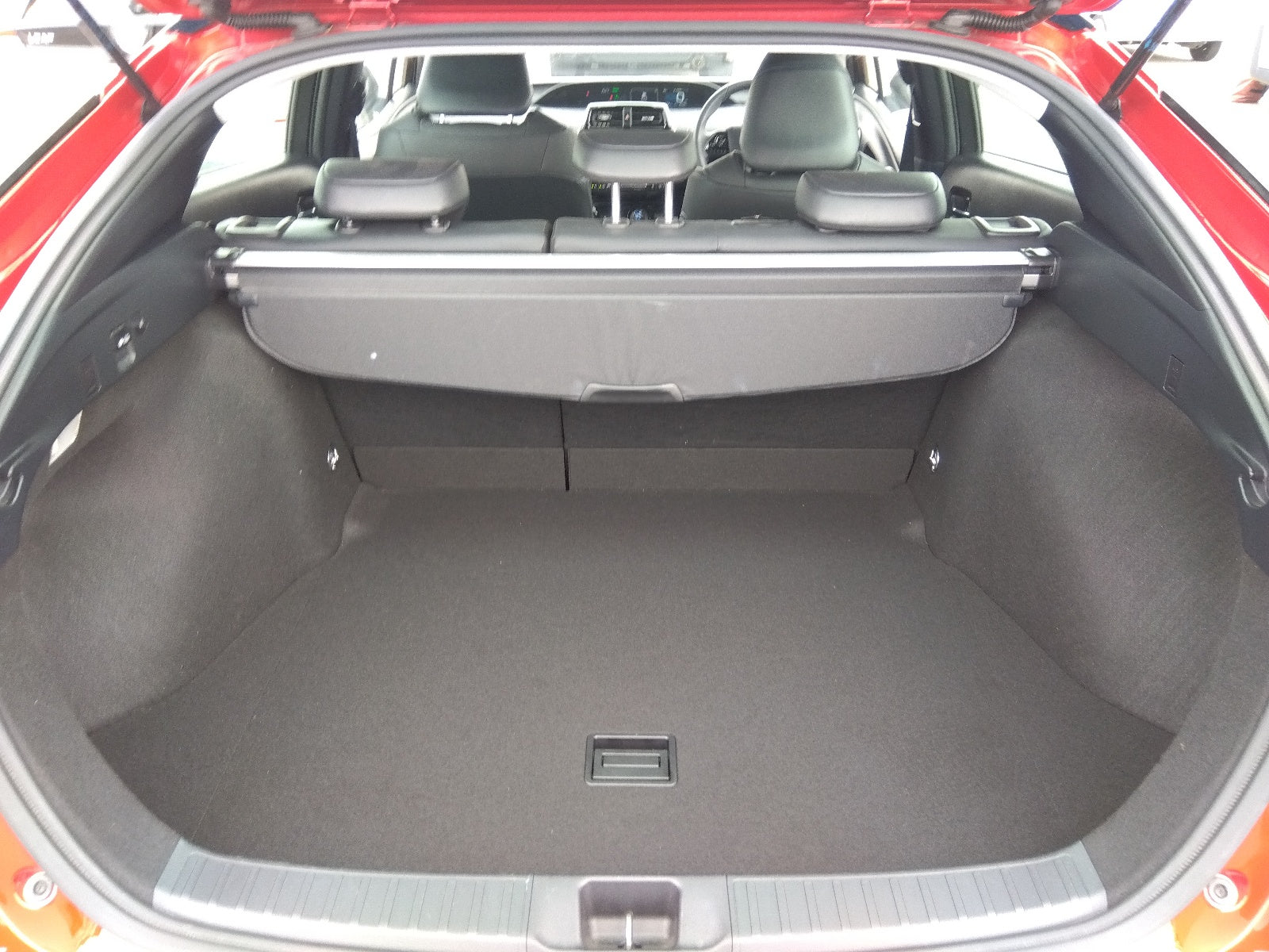 TOYOTA PRIUS-A PREMIUM-2020