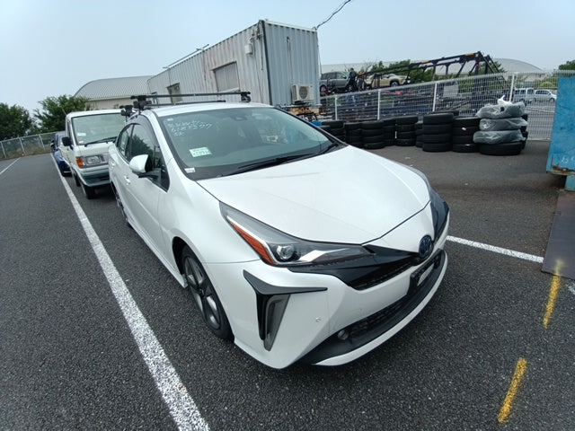 TOYOTA PRIUS-A TOURING SELECTION-2020