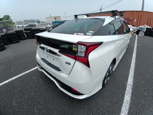 TOYOTA PRIUS-A TOURING SELECTION-2020