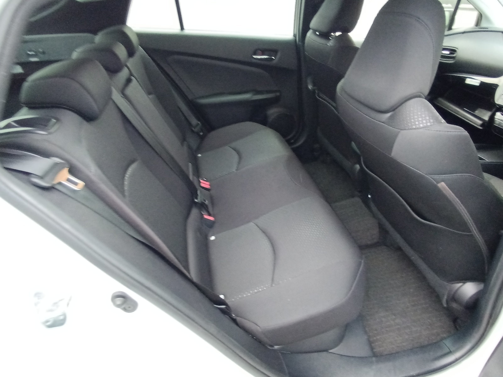 TOYOTA PRIUS-PEARL WHITE-2021