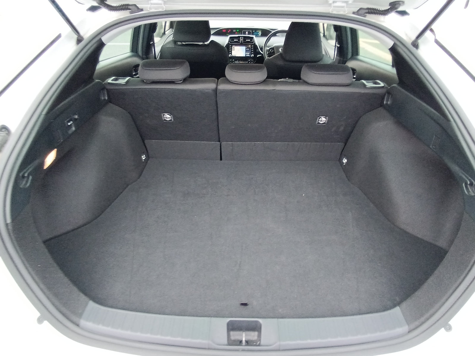 TOYOTA PRIUS-PEARL WHITE-2021