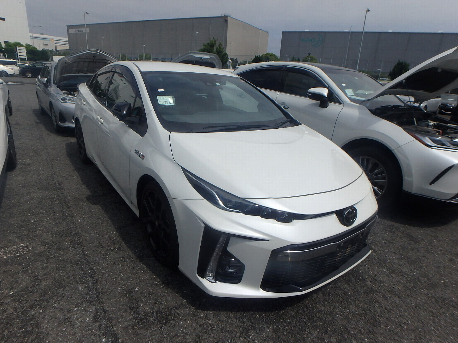 TOYOTA PRIUS PHV 2019 S GR SPORT