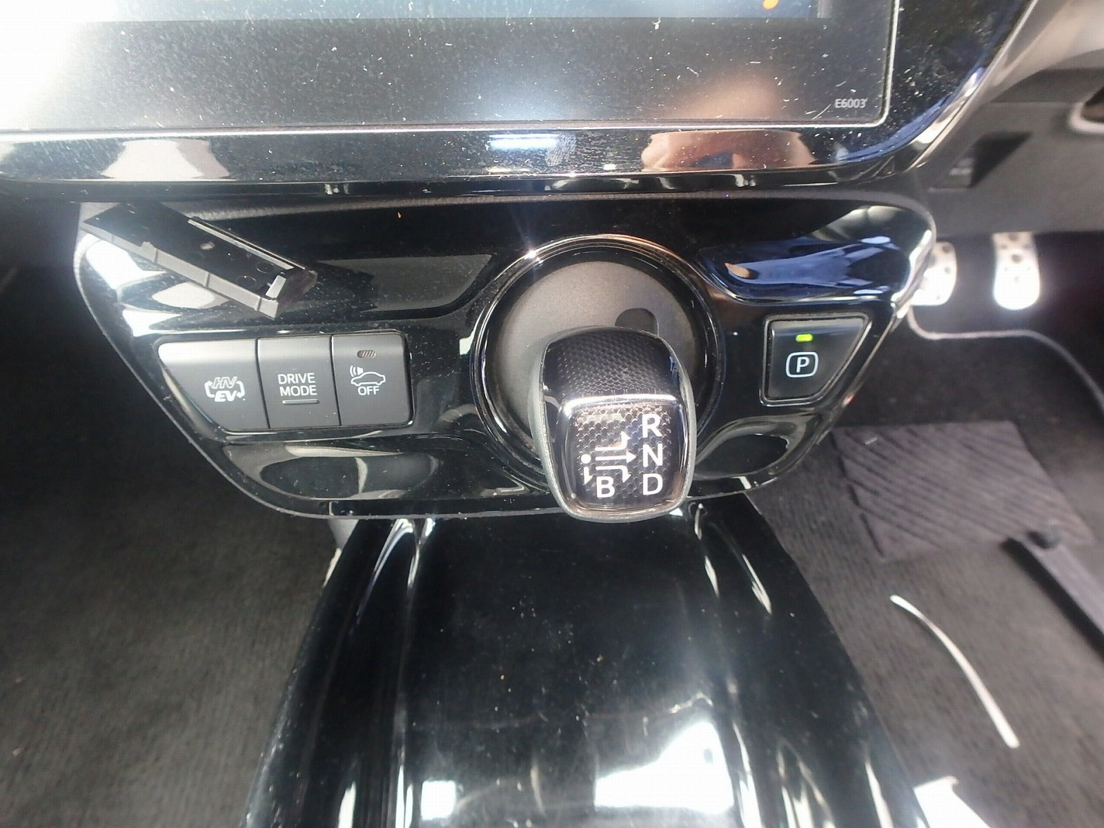 TOYOTA PRIUS PHV 2019 S GR SPORT